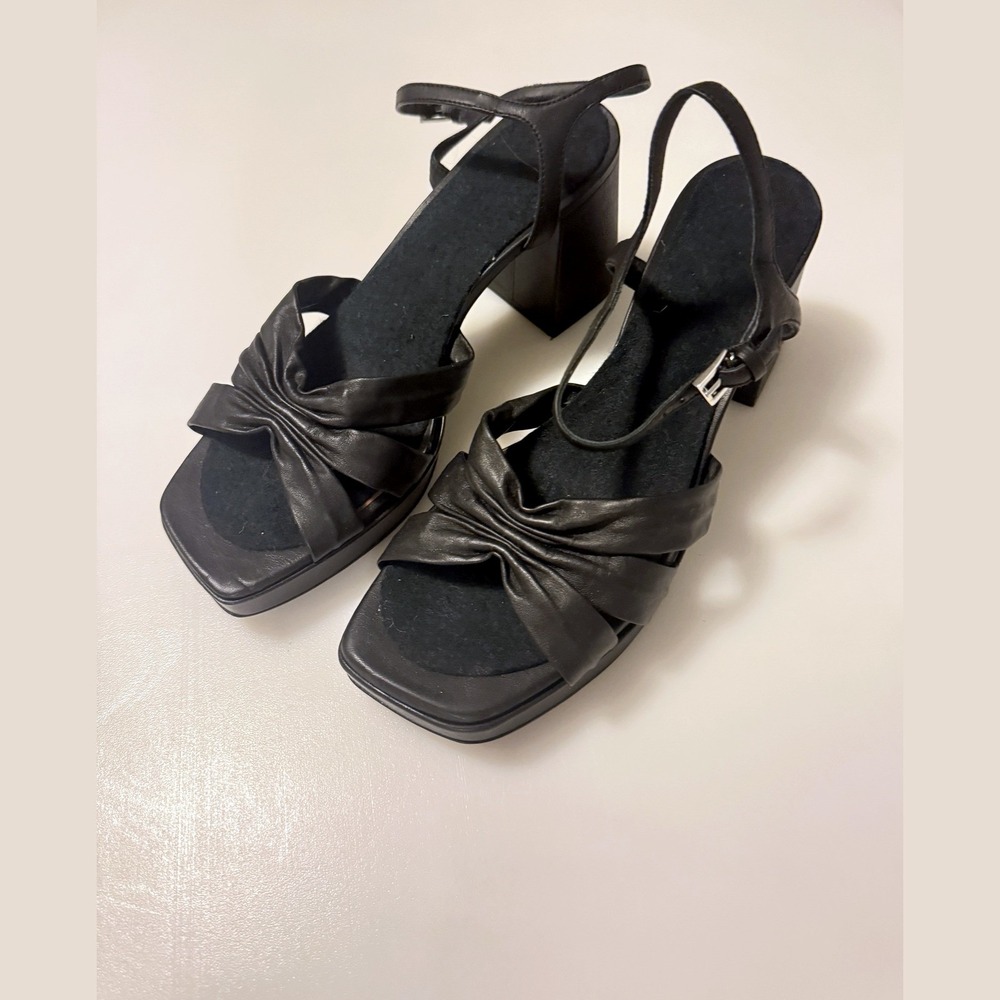 Reformation Maize Black Leather Ruched Platform Sandals Block Heel Sz 9